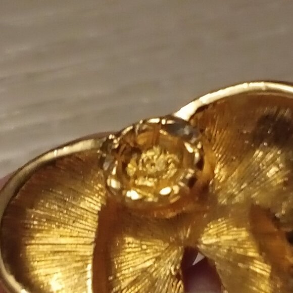 Swarovski Dangle Crystal Tassel Clip-on Earrings Celtic Twist - Picture 9 of 11